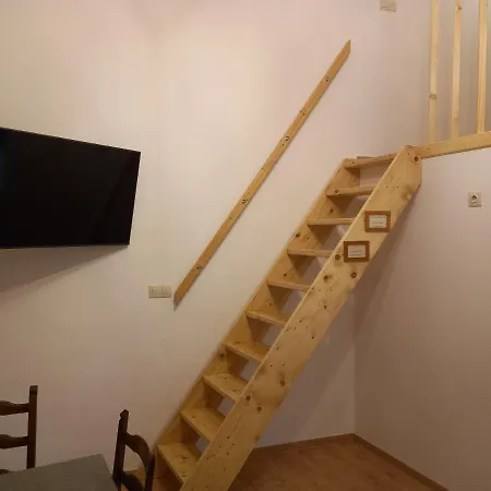 Budapest Apartman Buda Sziveben Exterior photo